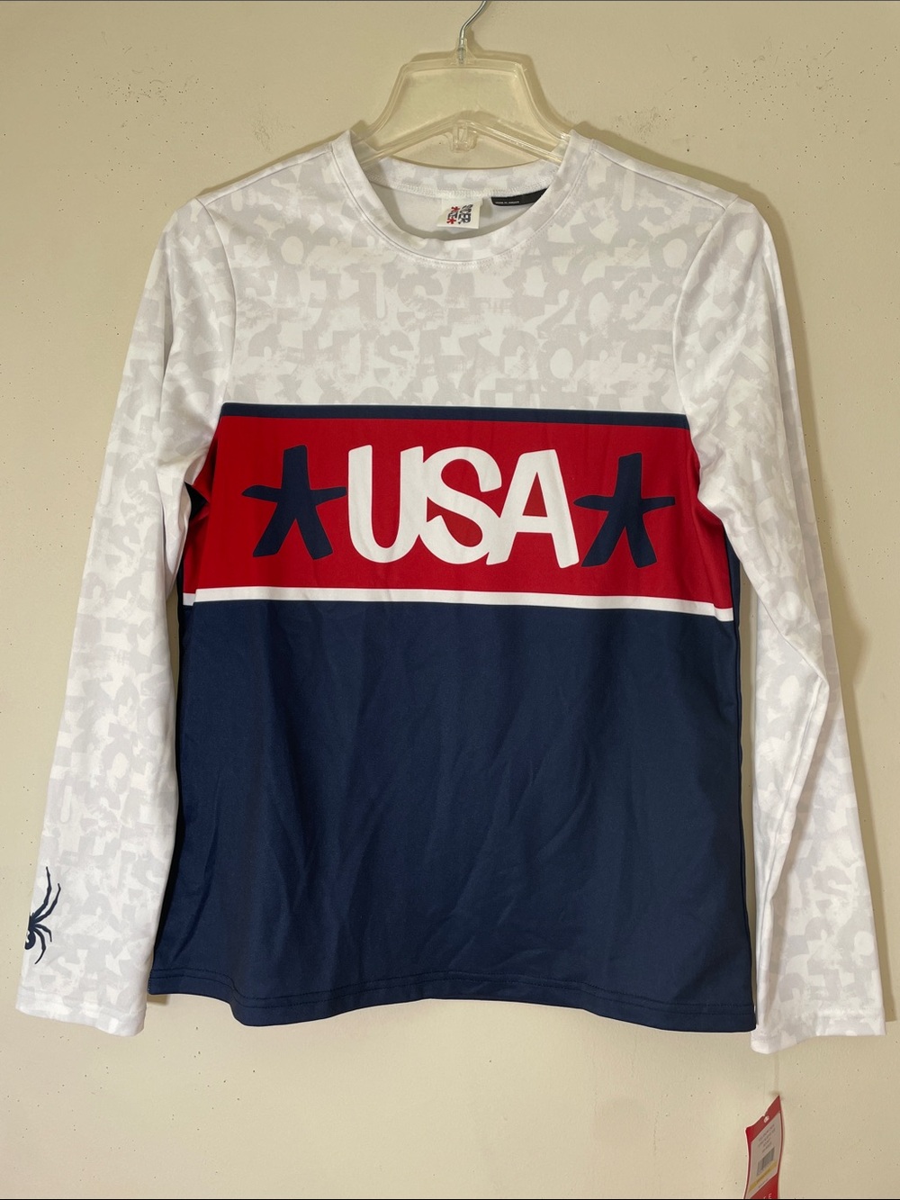 Spyder USA Snow Crew Long Sleeve Colorblock Top. M. NWT.